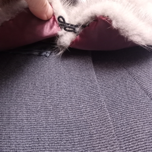 Vintage (1950's) Holly Gab Wool Coat w/Gray Mink Fur Collar - Picture 4 of 8